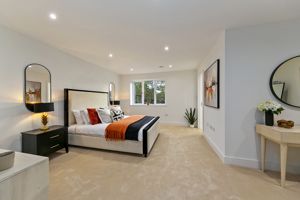 Bedroom- click for photo gallery